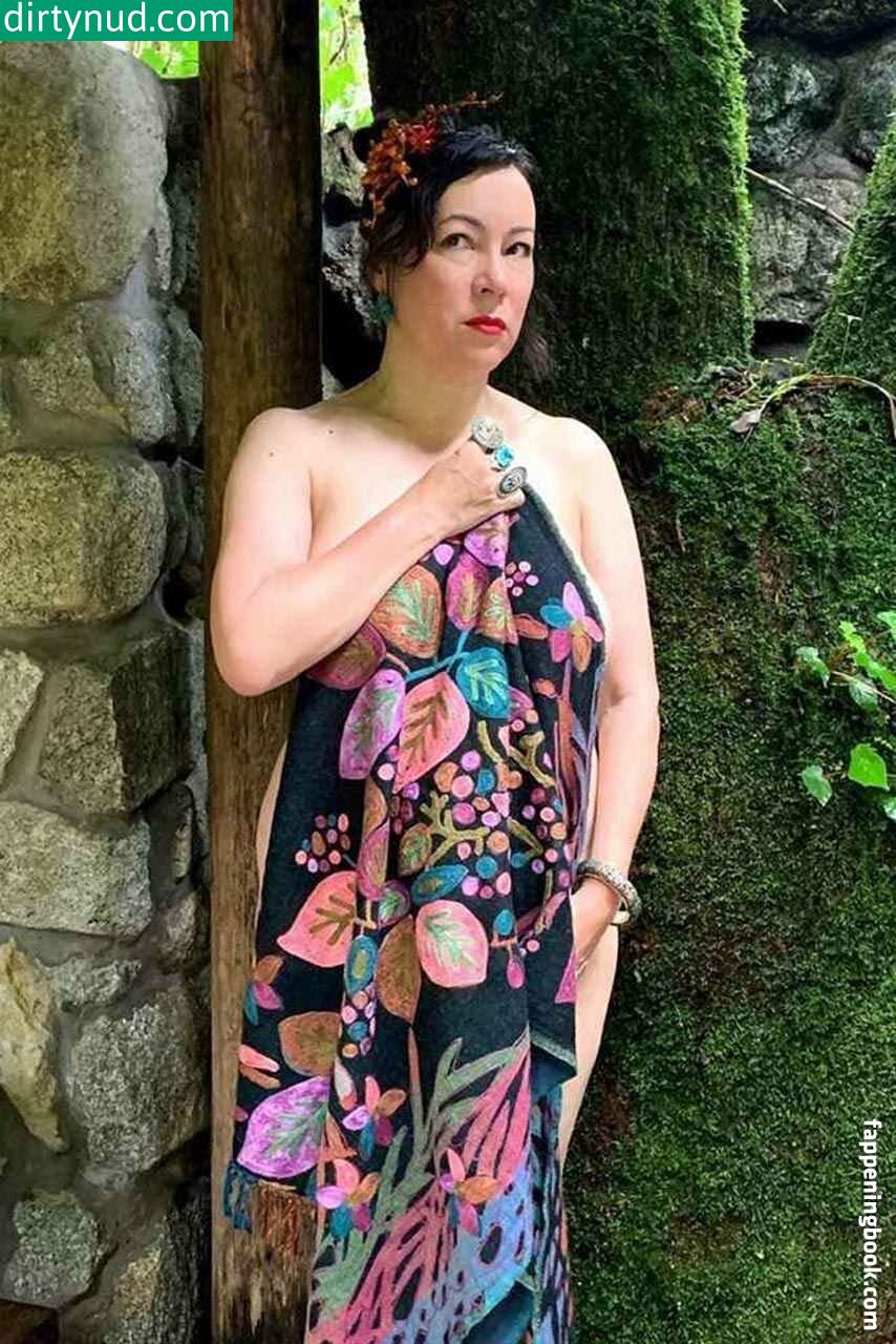 Jennifer Tilly Erome Nude Leaks Onlyfans Free