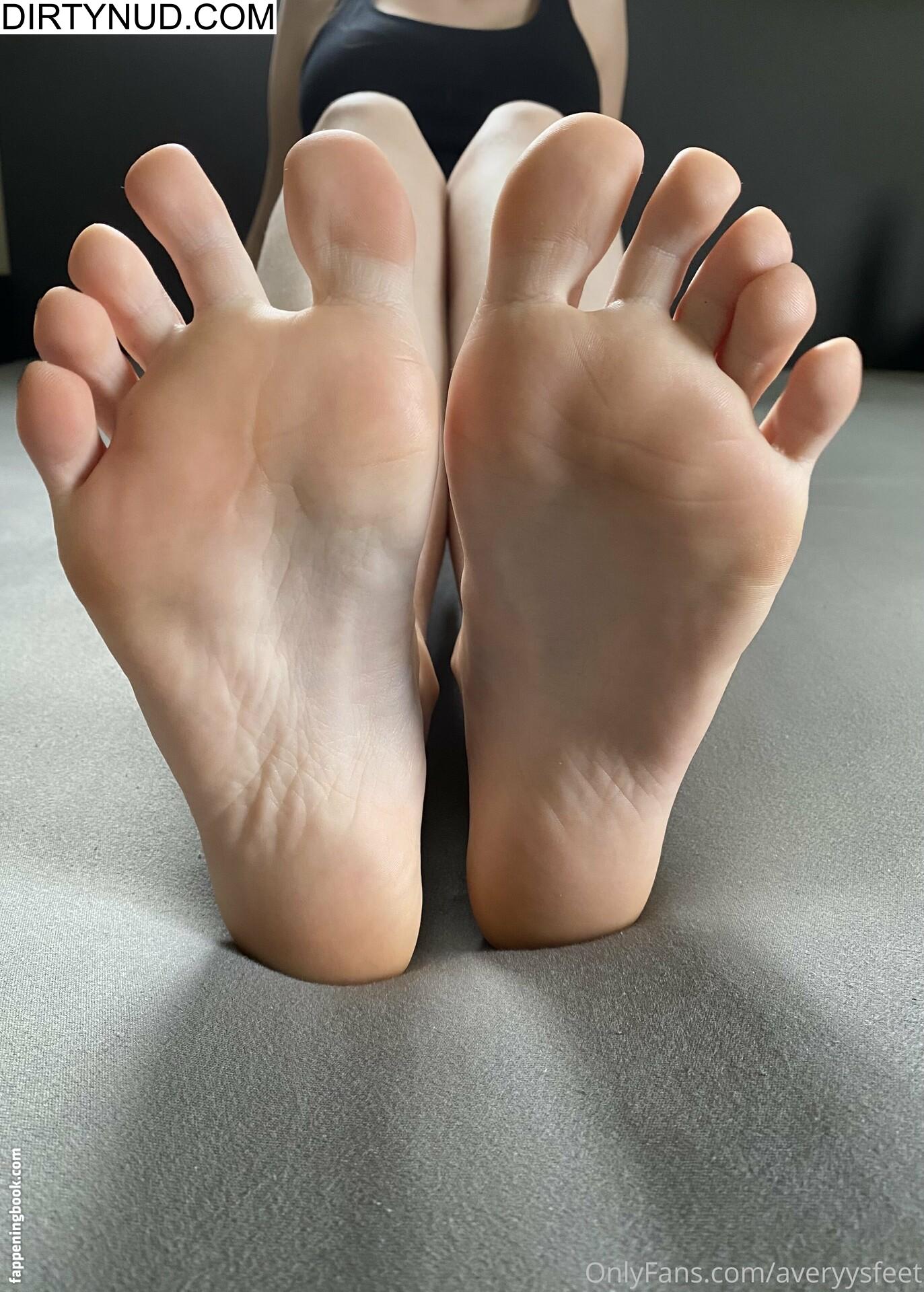 averyysfeet Erome Nude Leaks Onlyfans Free